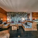 Le Cervin Rouge Crans-Montana